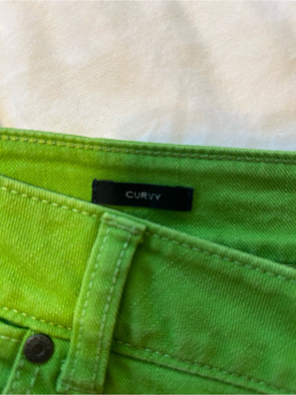 Talbots Bright Green Petite Cropped Pants - Picture 4 of 9